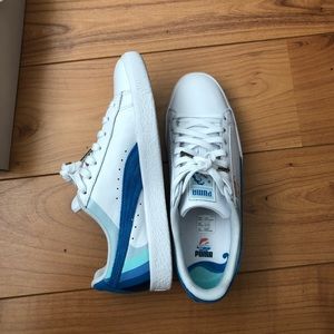 Puma + pink dolphin collab shoe 8.5